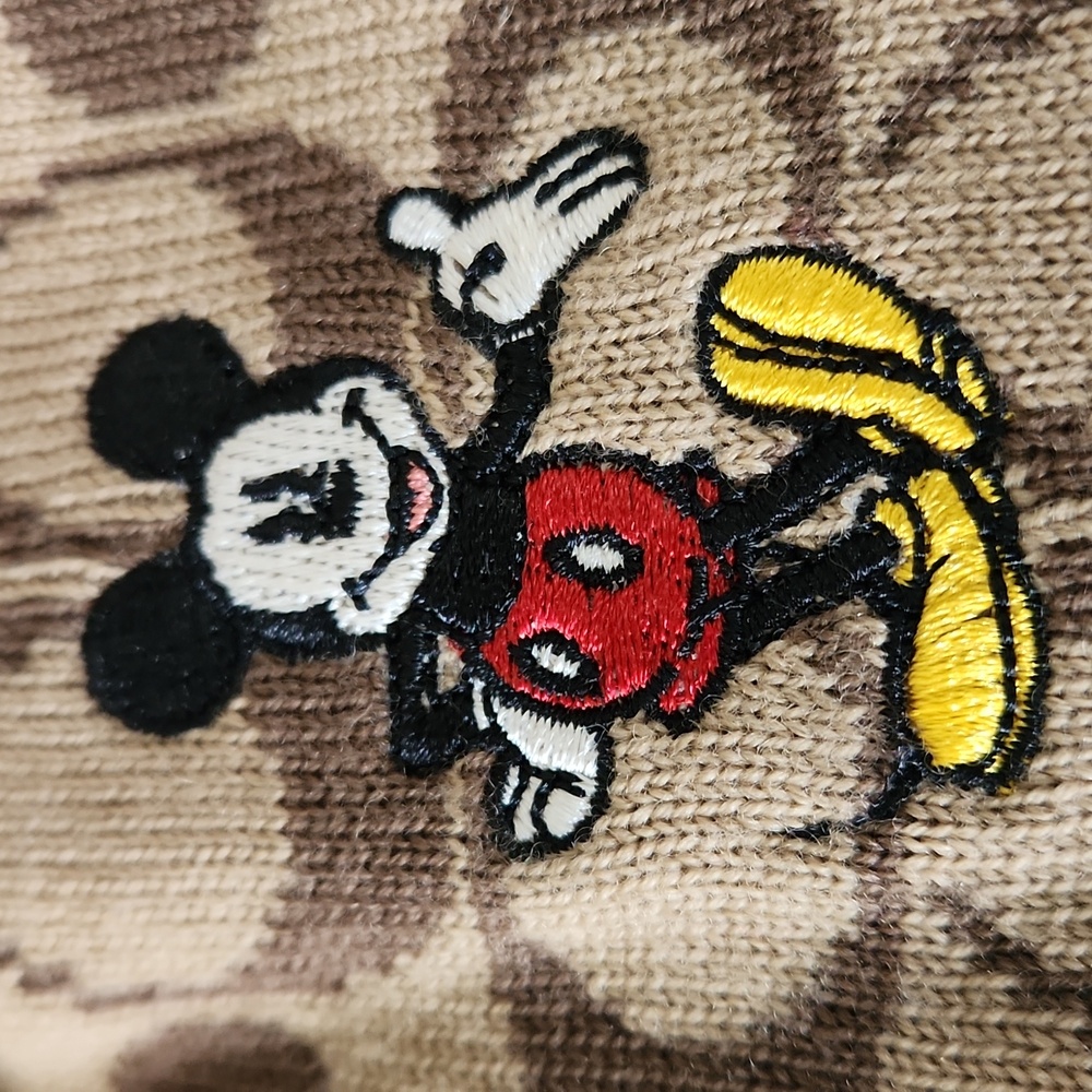 Adorable NWOT Coach X Disney Mickey Mouse Signature Wool Beanie 🤎🐭♥️🎁 - Picture 3 of 14